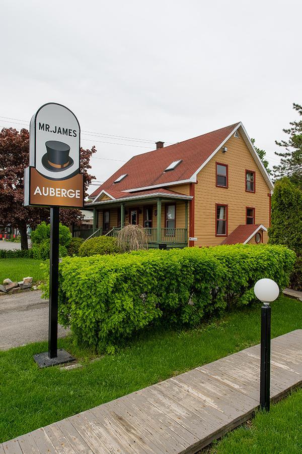 Auberge Mr James Rivière-du-Loup 外观 照片